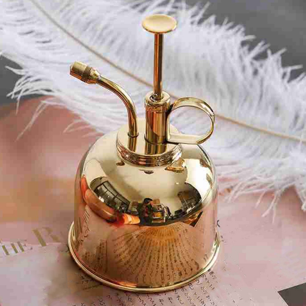 Brass Watering Can Spray Bottl - đánh giá và giá Gardening Tools Vintage
